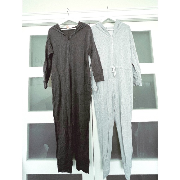 SMASH + TESS  |  TWO Jillian Harris Harris Hoodie Rompers - Picture 1 of 8